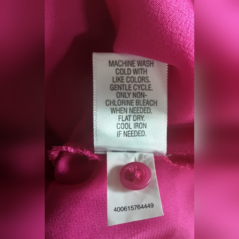 DANA BUCHMAN PINK V-NECK COLLARED BLOUSE. S - Picture 6 of 6